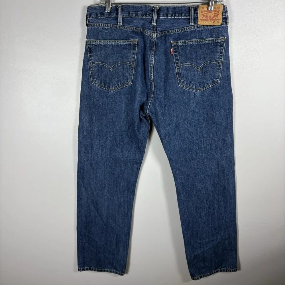 Levis 505 Men's‎ 38x31 Blue 100% Cotton Straight Leg Dark Wash Denim Jeans